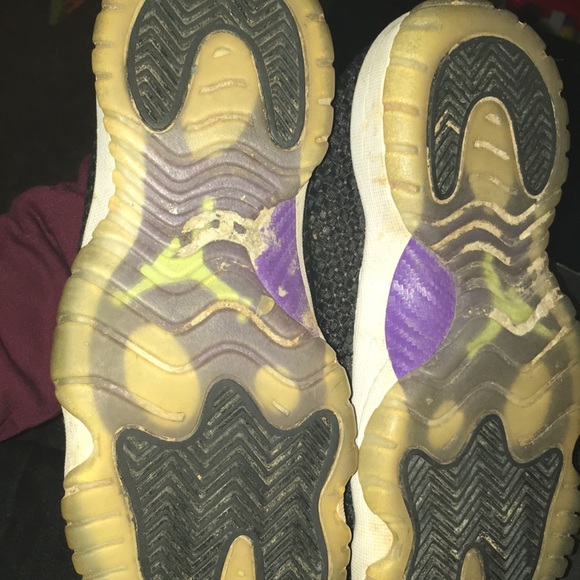 Jordan future lows - Picture 2 of 5